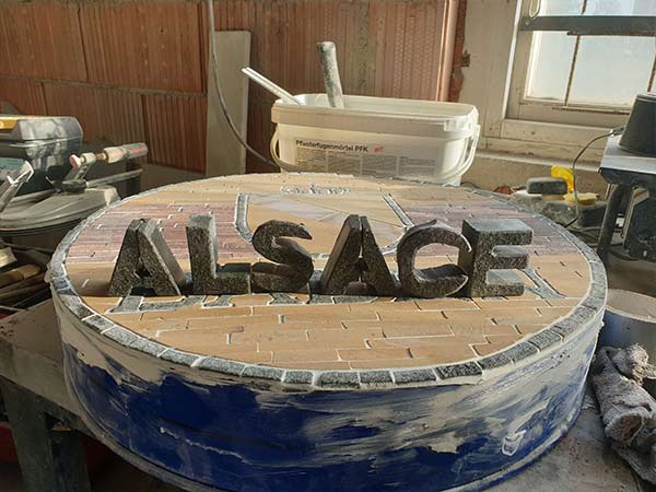 firmen-wappen-naturstein-alsace